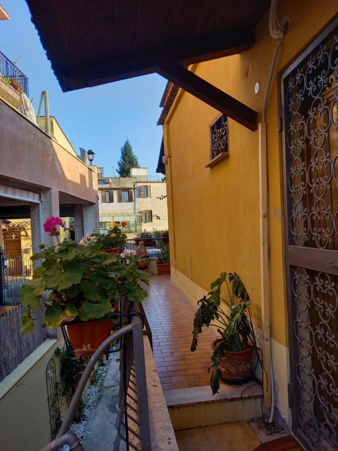 Elisa E Carla House Beautiful Apartments On The Cassia Rome Bagian luar foto